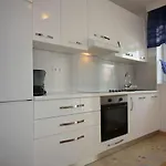Helles Nur 350 Meter Zum Mit Privatem Balkon Und Meerblick *