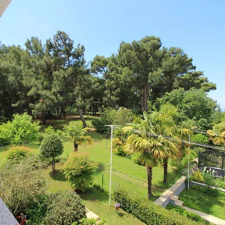 Helles Nur 350 Meter Zum Mit Privatem Balkon Und Meerblick